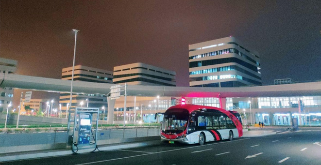 南(nan)方(fang)電(dian)網港珠澳大(da)橋充電(dian)站